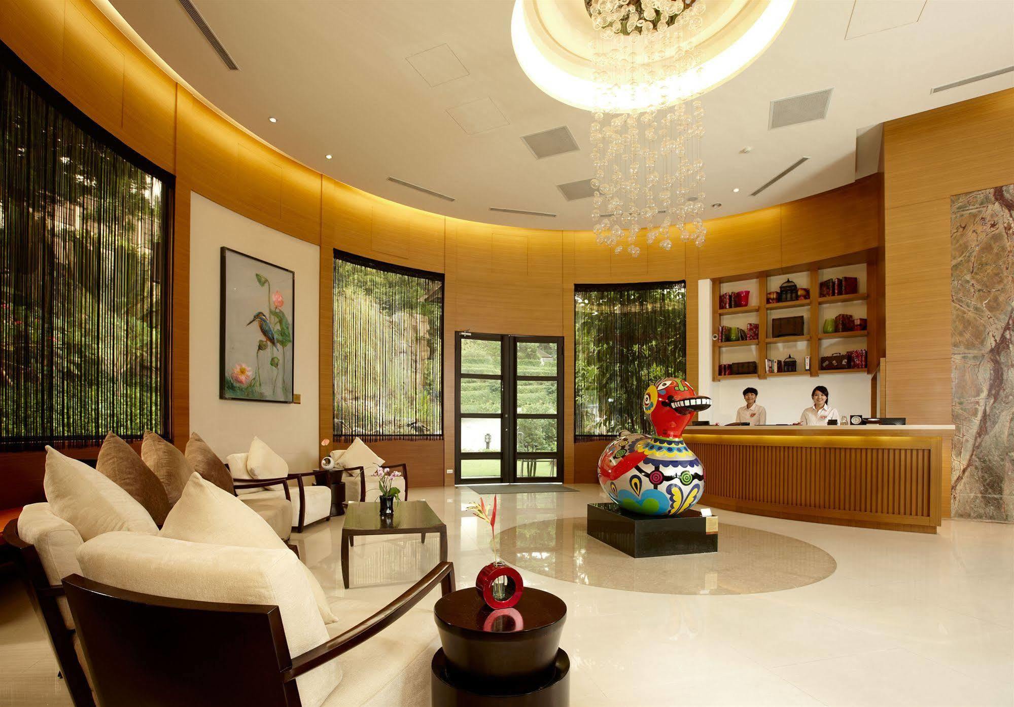 สปริง ฮิลล์ รีสอร์ท Tianliao ภายนอก รูปภาพ
