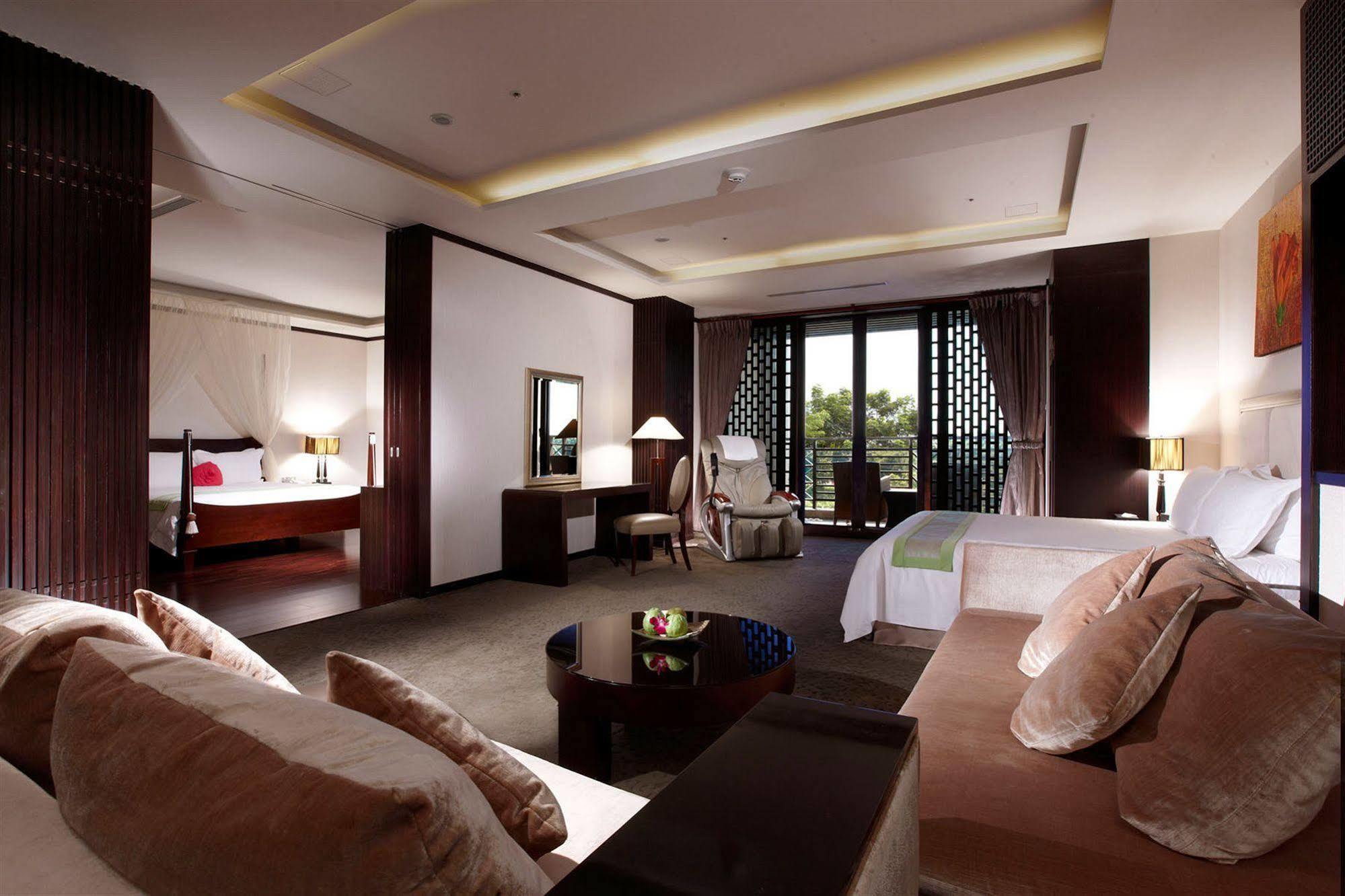 สปริง ฮิลล์ รีสอร์ท Tianliao ภายนอก รูปภาพ
